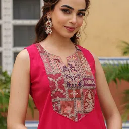 anayna Women Ethnic Motifs Embroidered Regular Thread Work Kurta with Trousers image 3