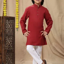 SKAVIJ Men Regular Pure Cotton Kurta with Pyjamas image 5