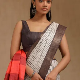 Soch Beige Other Printed Saree With Unstitched Blouse image 4