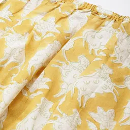 Taavi Print Off-Shoulder Pure Cotton Gulli Sanganeri Crop Top image 3