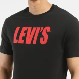 Levi's Black Cotton Slim Fit Logo Printed T-Shirt image 4