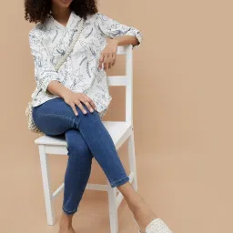 Colour Me By Melange White Cotton Regular Fit Floral Print Tunic image 4