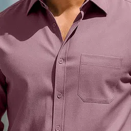 VEIRDO Men Classic Fit Solid Spread Collar Pure Cotton Casual Shirt image 3