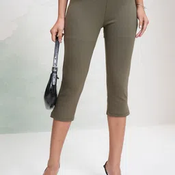Tokyo Talkies Women Slim Fit Mid-Rise Cropped Trousers-picture-16
