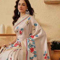 Silk Land Floral Printed Soft Silk Saree image 4