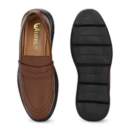 Hirels Men Formal Loafers image 5
