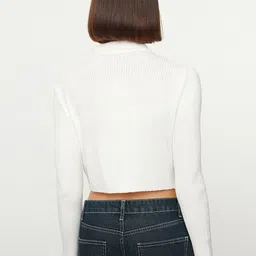Trendyol Women Striped Crop Cardigan with Zip Detail Detail image 4