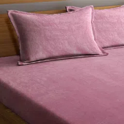 Arrabi Pink King Bedsheet with 2 Pillow Covers image 2