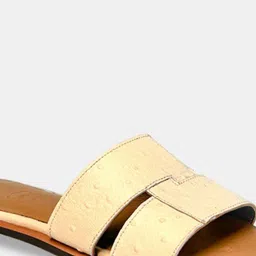 HEEL YOUR SOLE Women Textured Open Toe Flats image 3