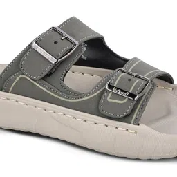 Walkaroo Men Clogs Sandals image 4