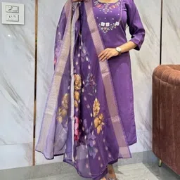 CaniBani Women Floral Embroidered Regular Thread Work Chanderi Silk Kurta with Trousers & With Dupatta image 3