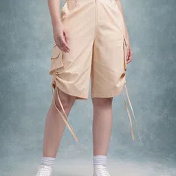 roadster Solid Women Beige Bermuda Shorts image 2