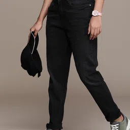 The Roadster Lifestyle Co. Women Mom Fit Stretchable Jeans-picture-56
