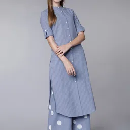 Vishudh Women Blue & White Striped Kurta with Palazzos-picture-25