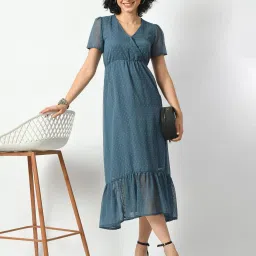 DECKEDUP Blue Self Design Midi Dress image 5