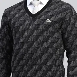 Monte Carlo Black Regular Fit Printed Pullover image 5