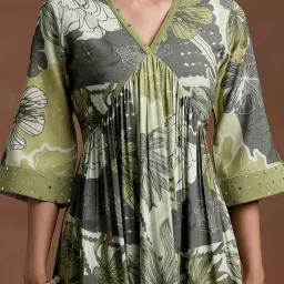 Libas Green Floral Kurta Bottom Set image 5