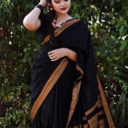 Satrani Black Silk Woven Saree With Unstitched Blouse-picture-46