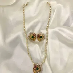 Rujve Jewellery Gold Plated Stones Studded Jewellery Set-picture-37