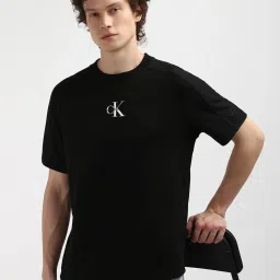 Calvin Klein Black Cotton Regular Fit Sweatshirt image 5