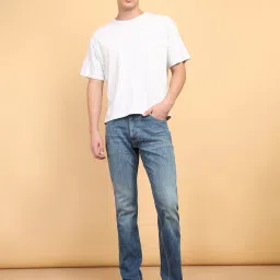 Wrangler Millard Light Blue Straight Fit Heavily Washed Jeans image 5