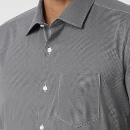 Van Heusen Men Spread Collar Micro Ditsy Printed Cotton Formal Shirt image 5