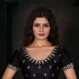 Saree Mall Black Silk Embellished Saree With Unstitched Blouse image 5