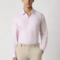 Van Heusen Pink Cotton Regular Fit Checks Shirt-picture-23