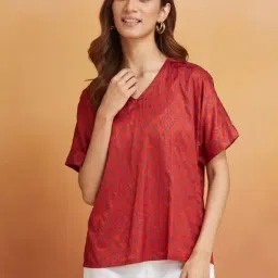 Fabindia Red Regular Fit Geometric Top-picture-42
