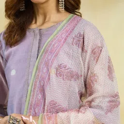 Fabindia White & Purple Cotton Silk Dupatta image 5