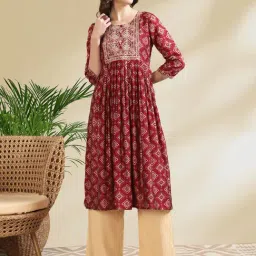 Rangita Maroon Printed Straight Kurta-picture-27