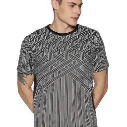 UrGear Black & White Crew T-Shirt-picture-21