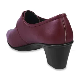 The White Pole Women's Maroon Casual Pumps image 5