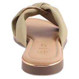 Tresmode Women's Green Cross Strap Sandals image 5