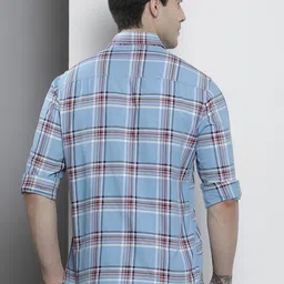 The Indian Garage Co Men Regular Fit Checked Casual Shirt image 3