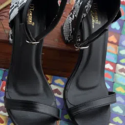 D'LORZERI Women's Black Ankle Strap Sandals-picture-36