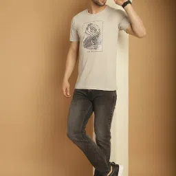 Vimal Jonney Light Grey Regular Fit Printed Crew T-Shirt image 5