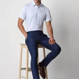 Van Heusen Blue Cotton Regular Fit Checks Shirt image 5