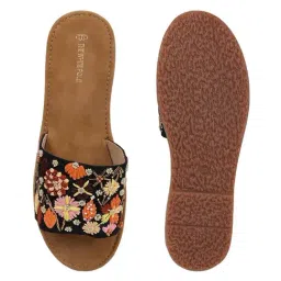 The White Pole Women's Black Thong Sandals image 4