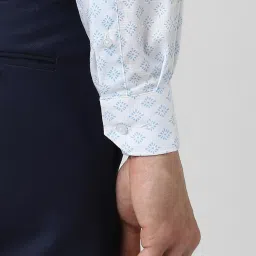 Van Heusen Blue Cotton Regular Fit Printed Shirt image 5