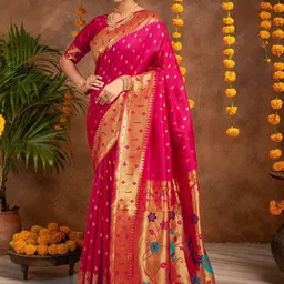 Mitera Ethnic Motifs Zari Silk Blend Handloom Paithani Saree image 4