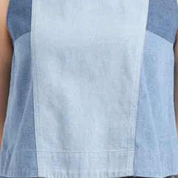 Levi's Blue Cotton Regular Fit Top image 4