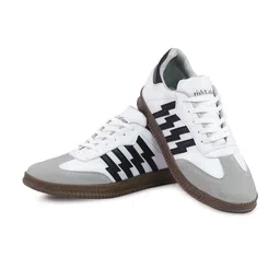 rishXation Men Colourblocked Sneakers image 3
