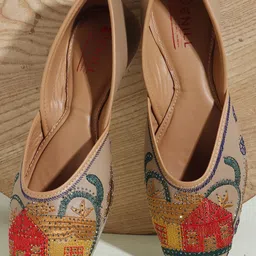 Denill Women Beige Embroidered Mojaris-picture-18