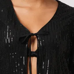 Globus Black Regular fit Solid Shrug image 4