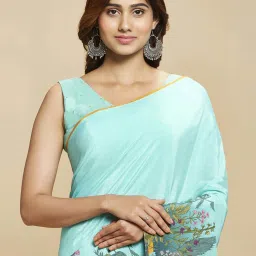 navyasa by liva Turquoise Floral Print Saree With Unstitched Blouse image 5