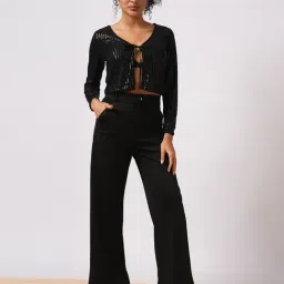 Globus Black Regular fit Solid Shrug image 5