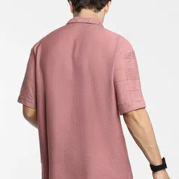 Campus Sutra Men Comfort Cuban Collar Textured  Oversized Casual Shirt image 4