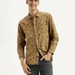 Levi's Brown Cotton Regular Fit Floral Print Shirt image 5