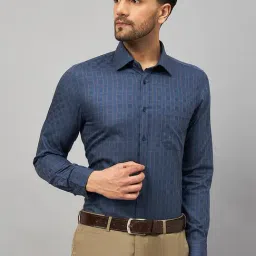 Louis Stitch Blue Cotton Regular Fit Checks Shirt-picture-40